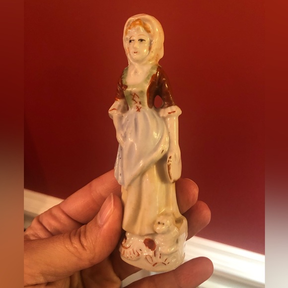 Pair of Vintage Figural Figurines Made in Japan - Picture 2 of 9